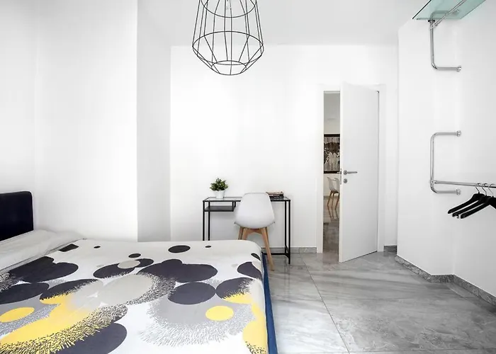 Casa Oscar アパート カンノビオ